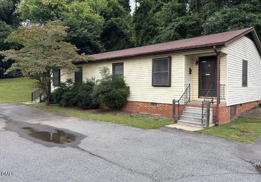 524 Boone Road Eden, NC 27288 - Photo 3 of 12 fb16ed20649747ad8e03a254579df8c9_900x600