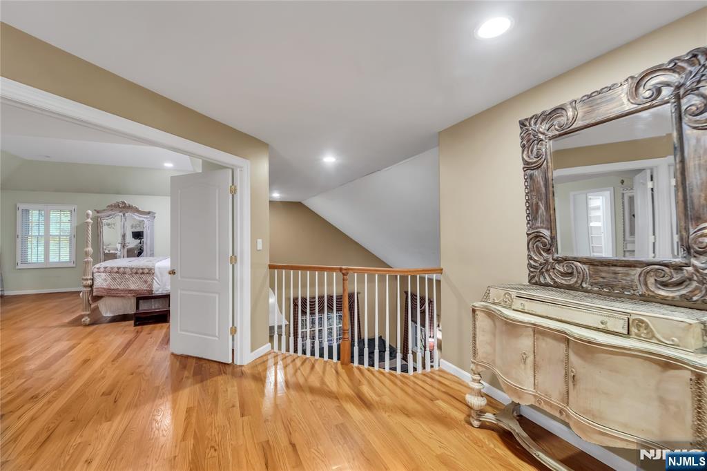 136 Tappan Road Norwood, NJ 07648 - Photo 22 of 47