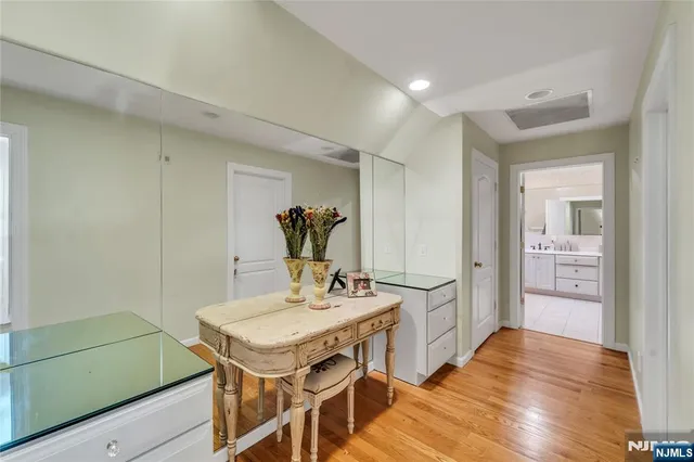 $1,699,999 | 136 Tappan Road, Norwood, NJ 07648