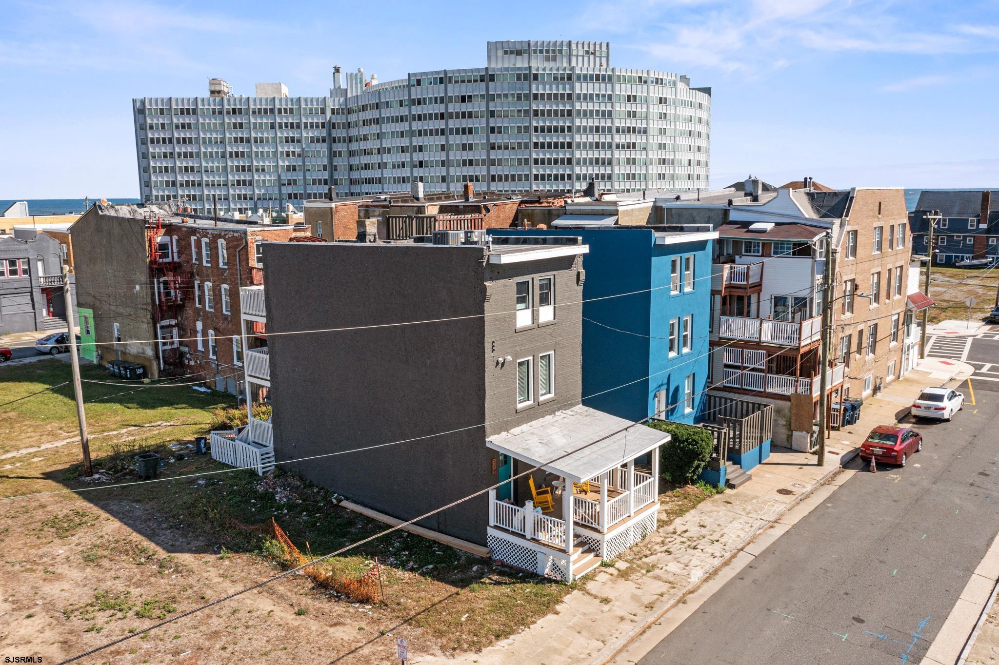 129 Seaside Avenue Atlantic City, NJ 08401 - Photo 2 of 43