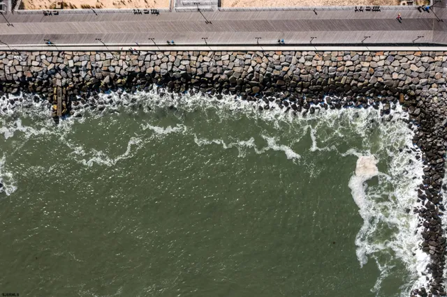 $599,900 | 129 Seaside Avenue, Atlantic City, NJ 08401