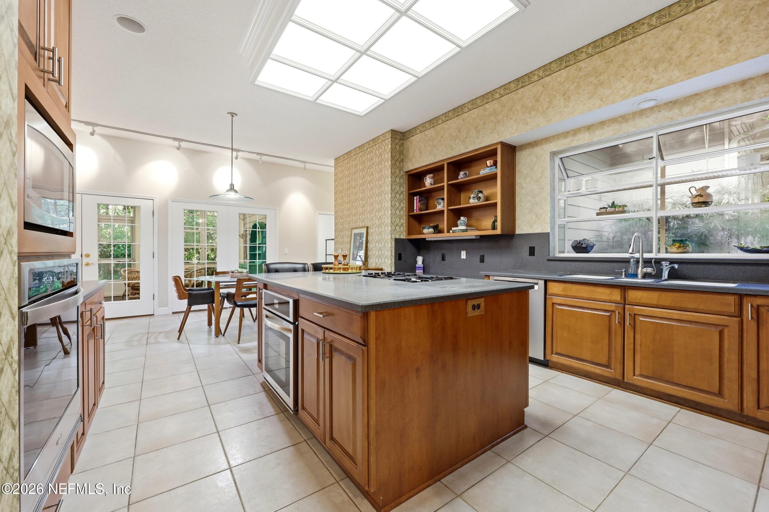11135 Scott Mill Road Jacksonville, FL 32223 - Photo 19 of 52 Kitchen