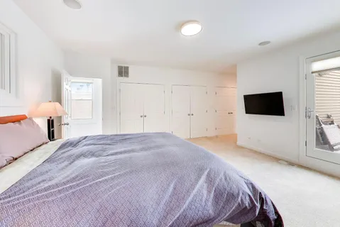 $899,900 | 1161 West Eddy Street, Unit 3, Chicago, IL 60657