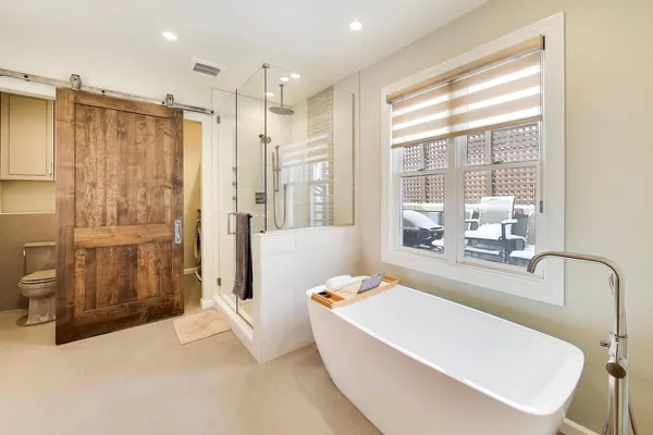 $899,900 | 1161 West Eddy Street, Unit 3, Chicago, IL 60657