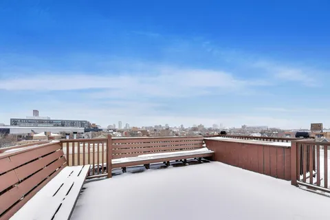 $899,900 | 1161 West Eddy Street, Unit 3, Chicago, IL 60657