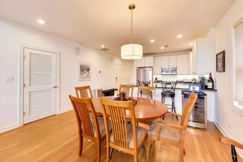 $899,900 | 1161 West Eddy Street, Unit 3, Chicago, IL 60657