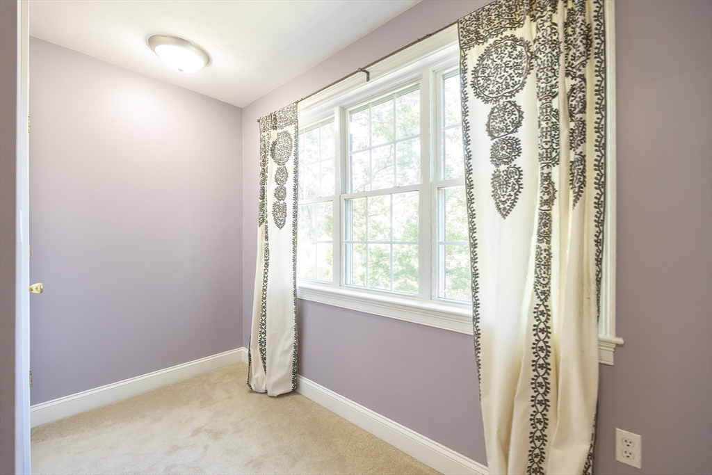 6 Freedom Trail Medway, MA 02053 - Photo 16 of 34