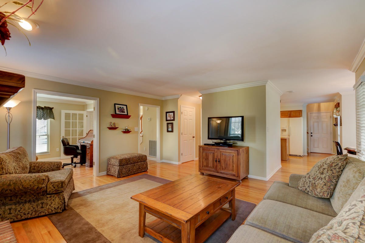 Gallery Image 7