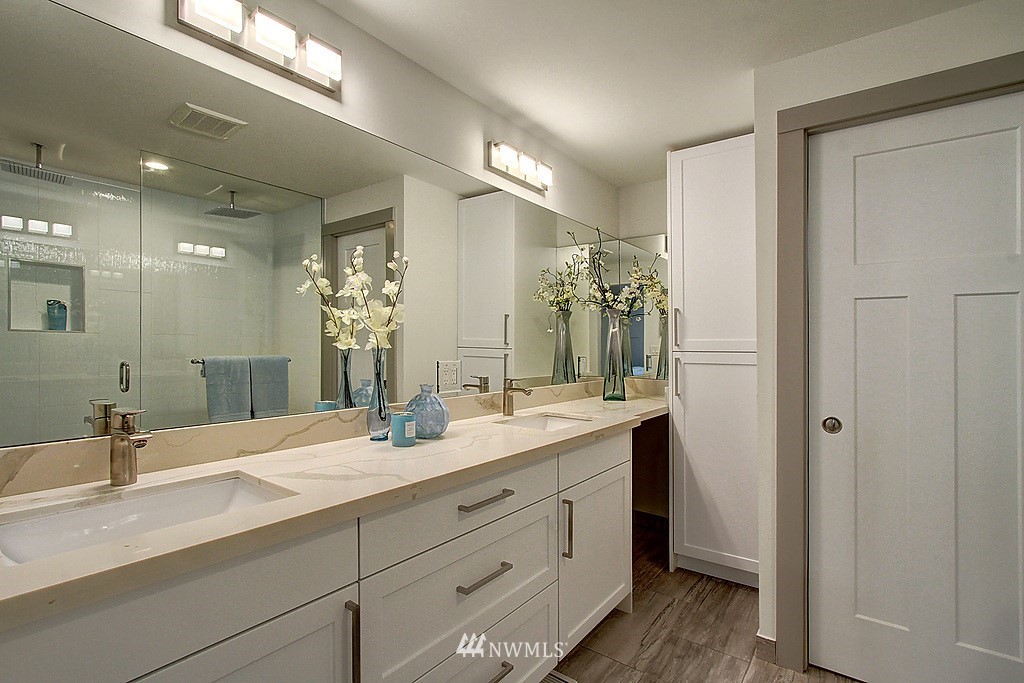 15115 206th Avenue Southeast Renton, WA 98059 - Photo 16 of 18 Gallery Image 16
