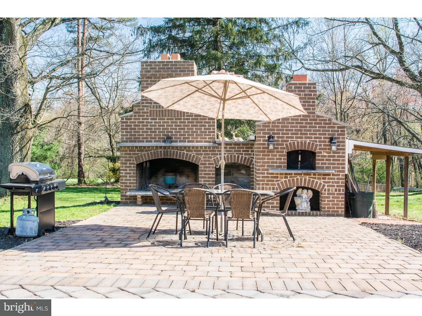 112 Culbertson Run Road Downingtown, PA 19335 - Photo 4 of 25 Patio
