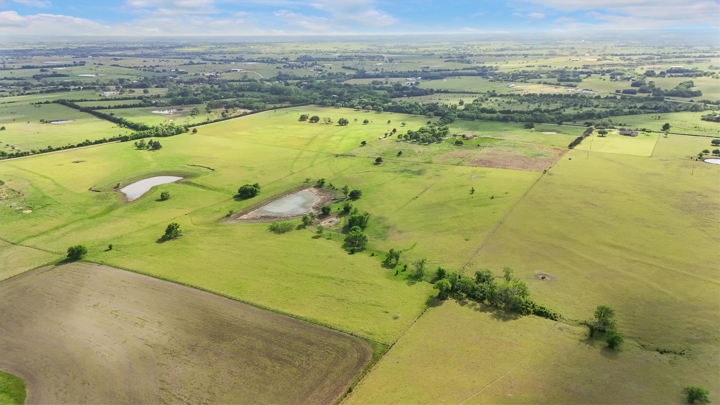 9058 Sam Houston Road Brenham, TX 77833 - Photo 25 of 50 a view of an ocean view