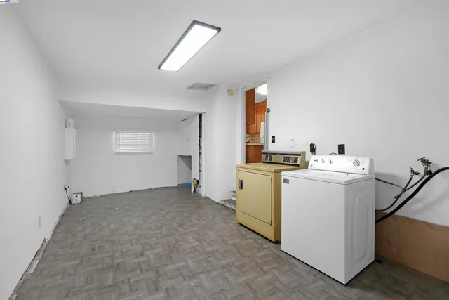 $515,000 | 559 Almanza Drive, Oakland, CA 94603