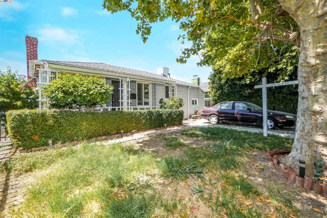 $515,000 | 559 Almanza Drive, Oakland, CA 94603