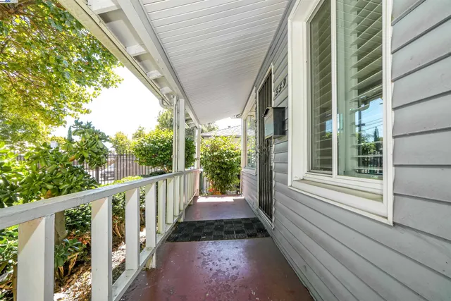 $515,000 | 559 Almanza Drive, Oakland, CA 94603