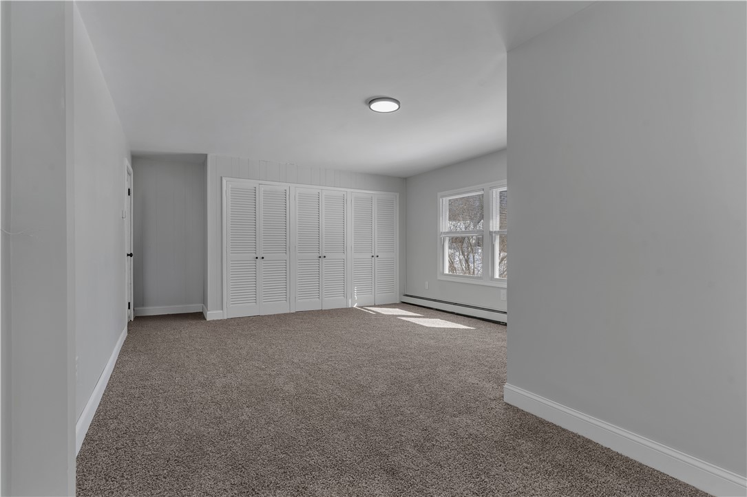 403 Commonwealth Avenue Warwick, RI 02886 - Photo 20 of 44