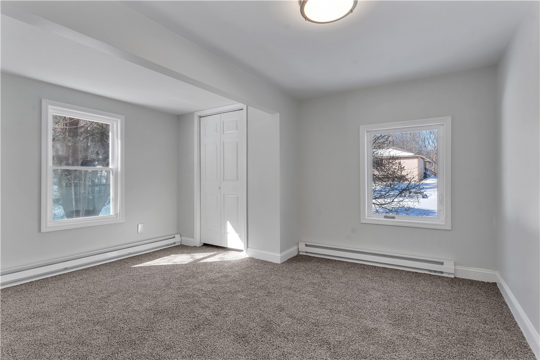 403 Commonwealth Avenue Warwick, RI 02886 - Photo 30 of 44
