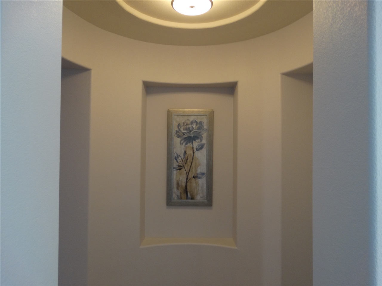 1767 Fernwood Road Chula Vista, CA 91913 - Photo 2 of 25 Gallery Image 2