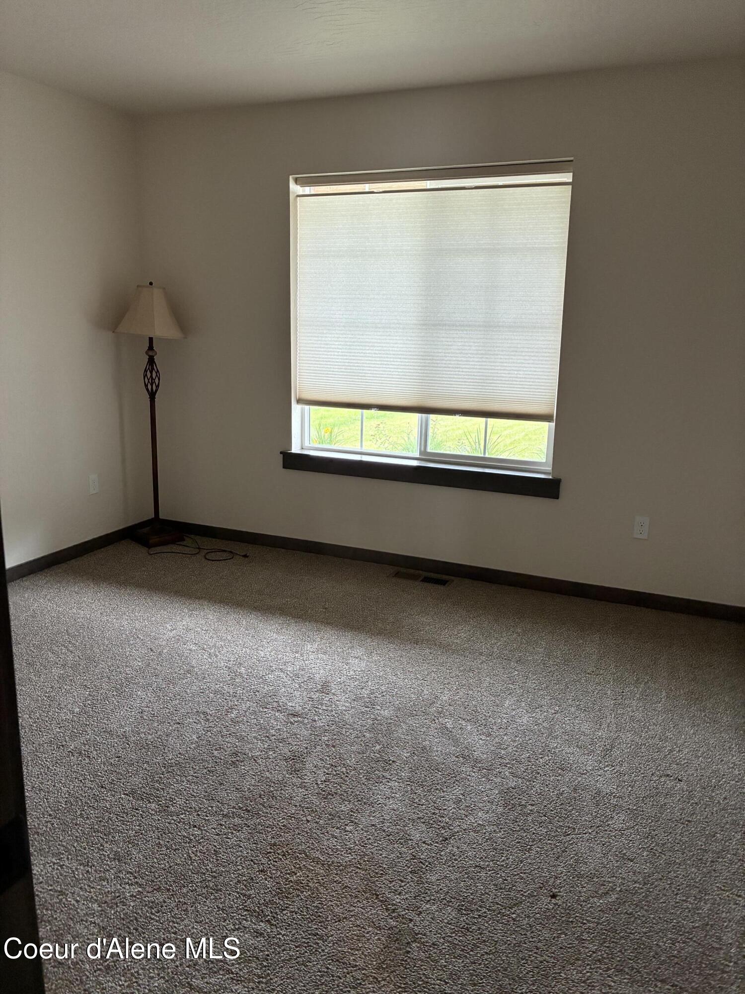 9060 West Oats Avenue Rathdrum, ID 83858 - Photo 6 of 28 FRONT BEDROOM 1