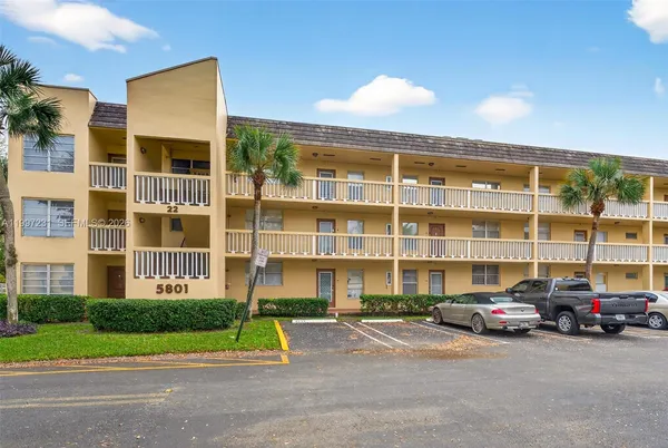 $1,375 | 5801 Northwest 62nd Avenue, Unit 106, Tamarac, FL 33319