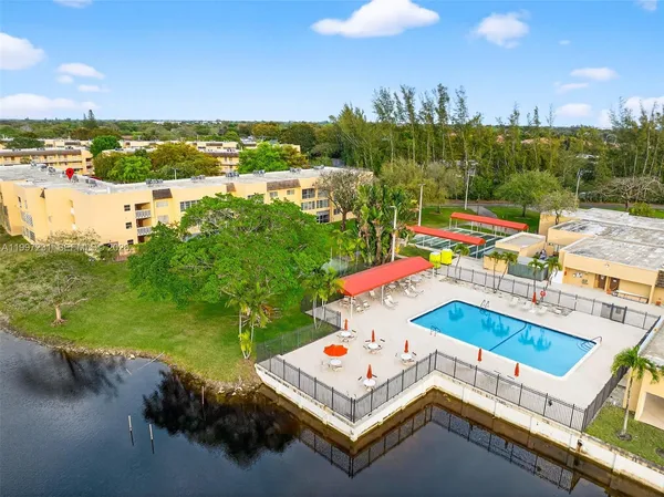 $1,375 | 5801 Northwest 62nd Avenue, Unit 106, Tamarac, FL 33319