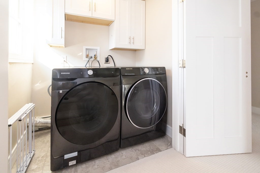 113 Glades Road Scituate, MA 02066 - Photo 22 of 41 a utility room with sink dryer and washer