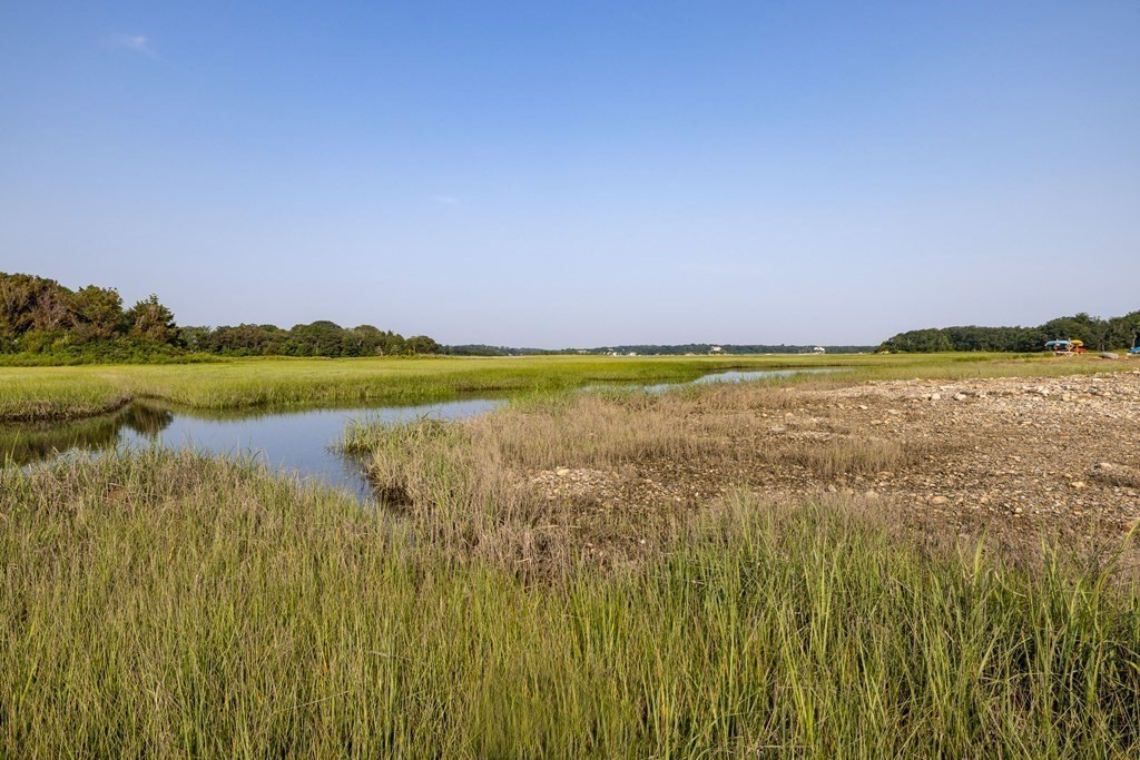 113 Glades Road Scituate, MA 02066 - Photo 7 of 41 a view of lake and mountain