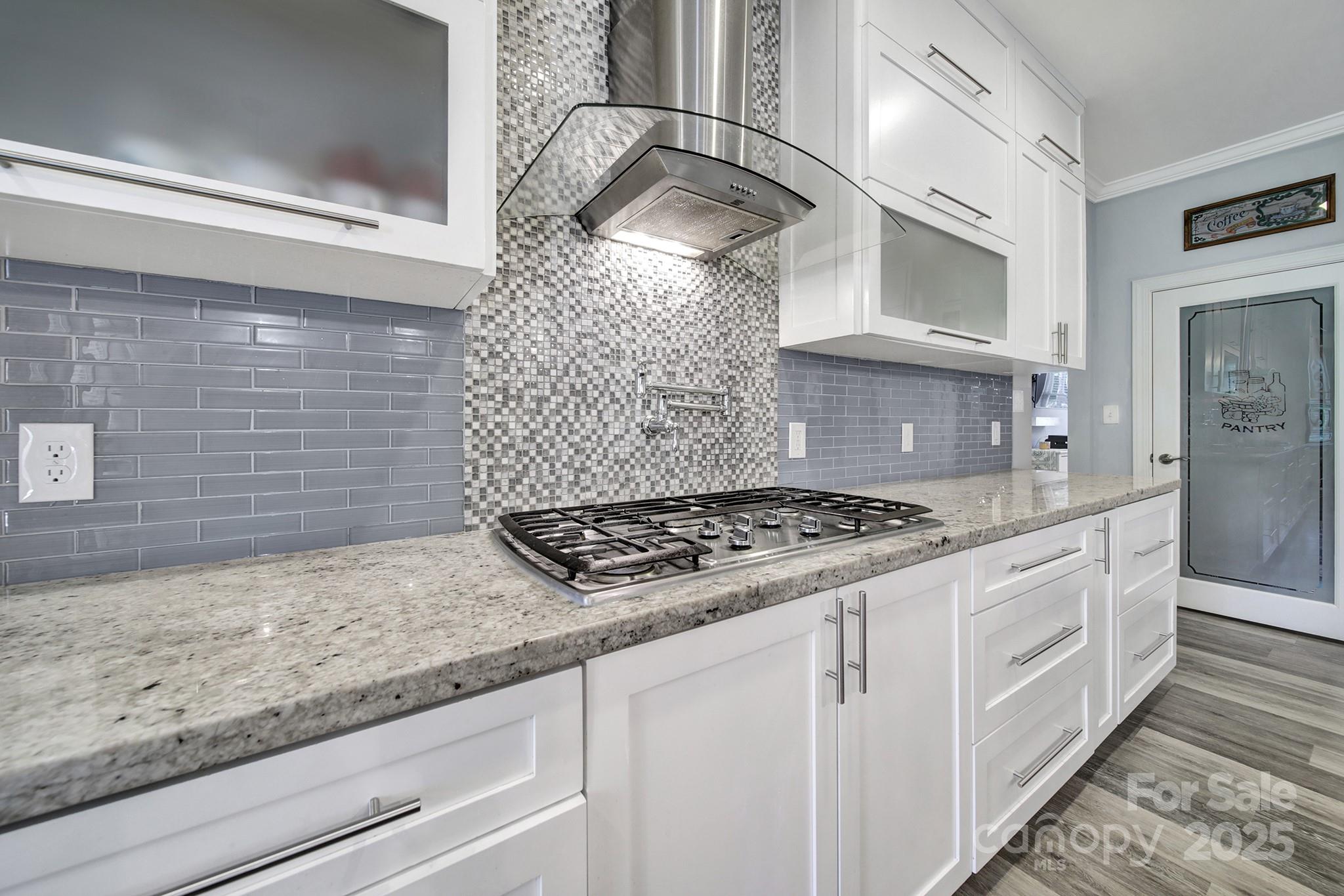 10416 Glenmac Road Charlotte, NC 28215 - Photo 8 of 39 Gallery Image 8