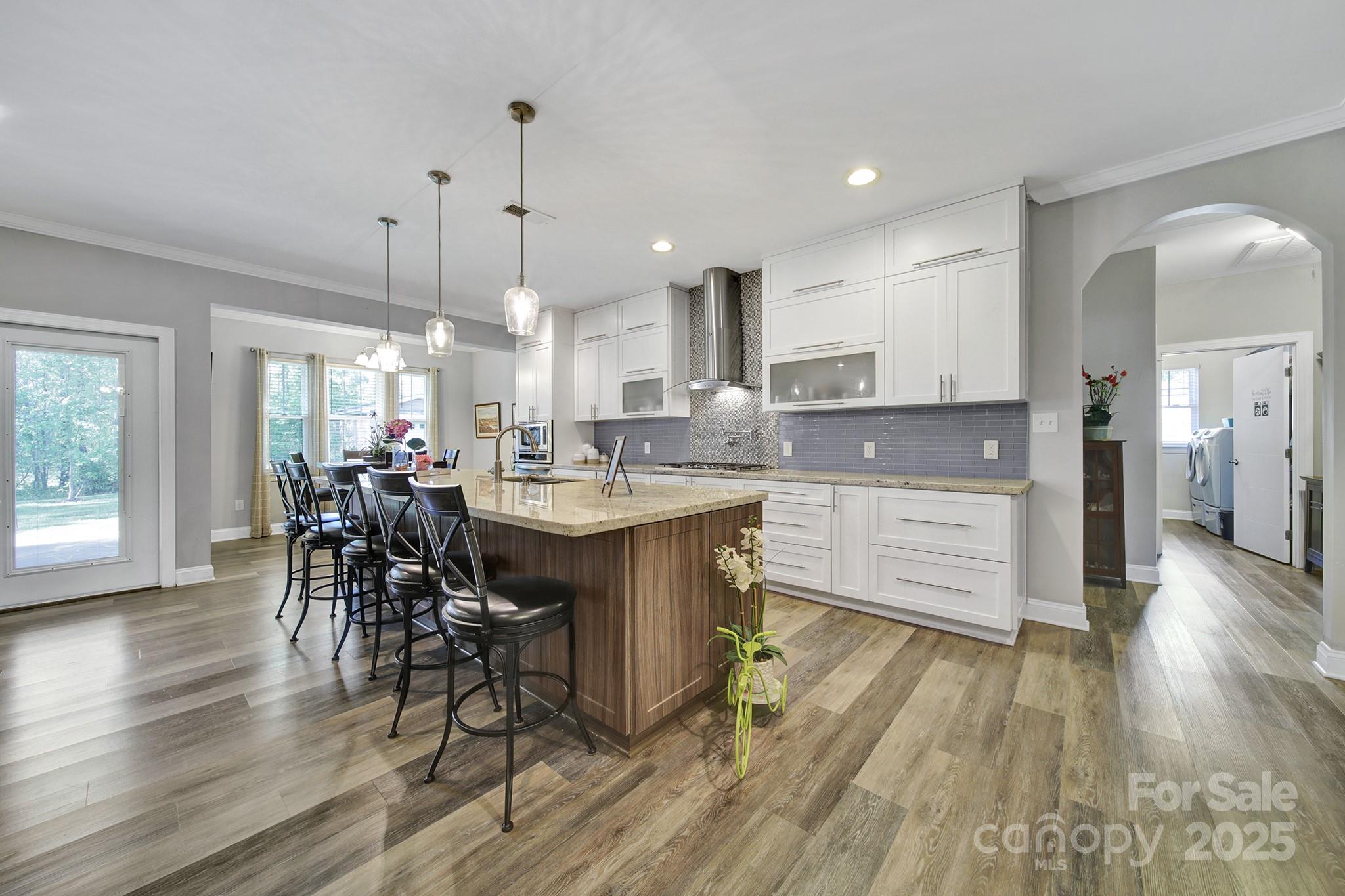 10416 Glenmac Road Charlotte, NC 28215 - Photo 10 of 39 Gallery Image 10