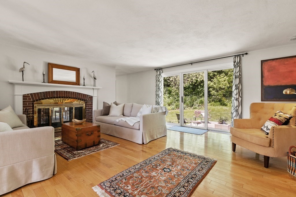 52 Potter Pond, Unit 52 Lexington, MA 02421 - Photo 8 of 29 Gallery Image 8