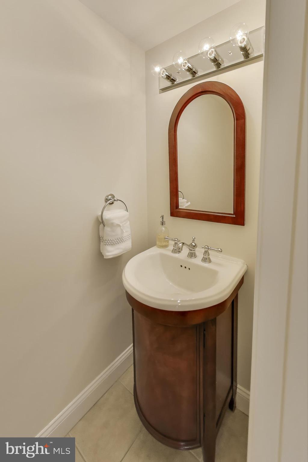 429 Shepherd Street Northwest, Unit 1 Washington, DC 20011 - Photo 18 of 41 Stylish Powder Room
