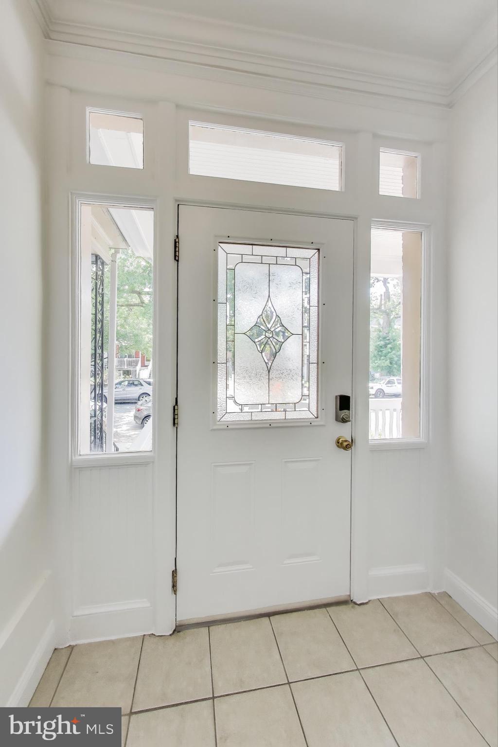 429 Shepherd Street Northwest, Unit 1 Washington, DC 20011 - Photo 4 of 41 Front Entrance with Beautiful Front Door