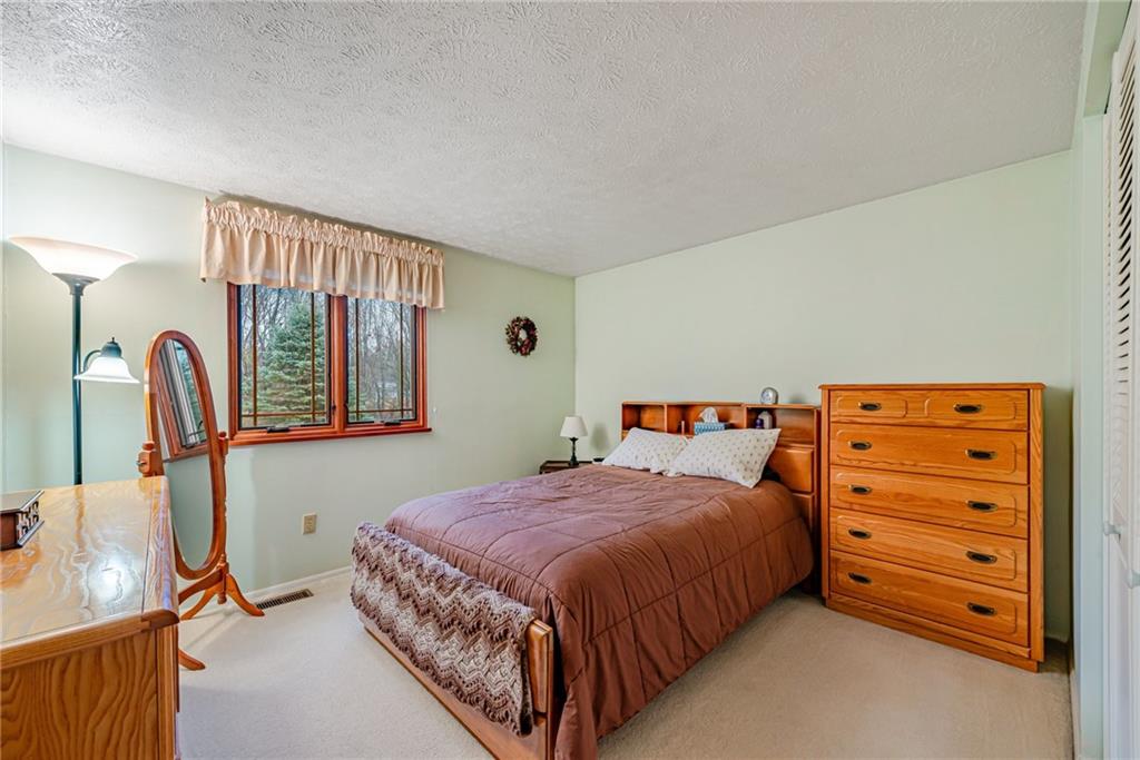 240 Partridge Run Road Gibsonia, PA 15044 - Photo 15 of 33 Gallery Image 15