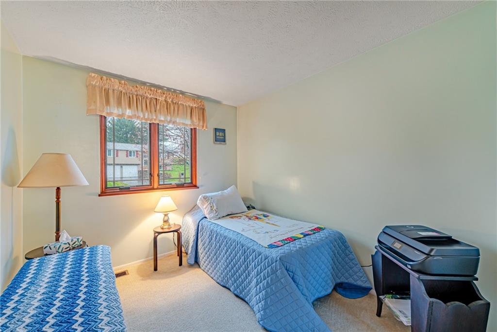 240 Partridge Run Road Gibsonia, PA 15044 - Photo 19 of 33 Gallery Image 19