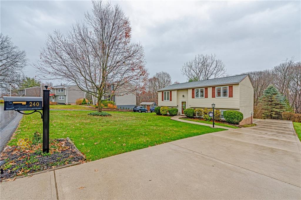 240 Partridge Run Road Gibsonia, PA 15044 - Photo 2 of 33 Gallery Image 2