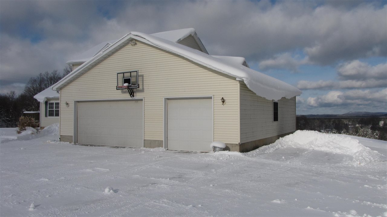 9877 Covey Road Beulah, MI 49617 - Photo 42 of 65 1841678-41.JPG