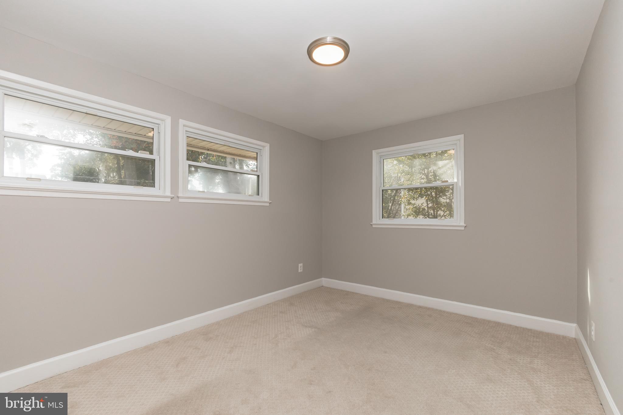 7502 Hogarth Street Springfield, VA 22151 - Photo 20 of 36 Gallery Image 20