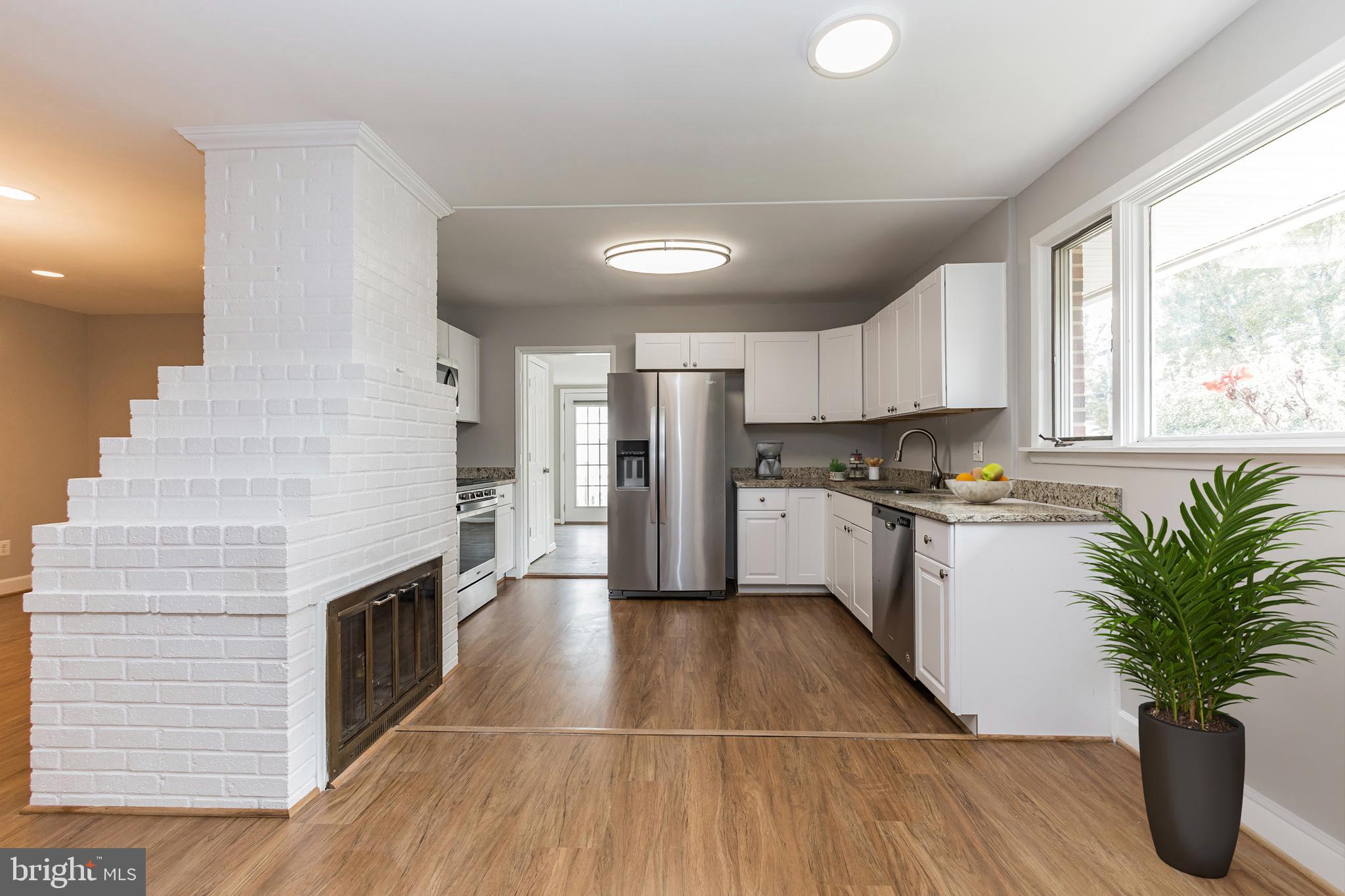 7502 Hogarth Street Springfield, VA 22151 - Photo 2 of 36 Gallery Image 2
