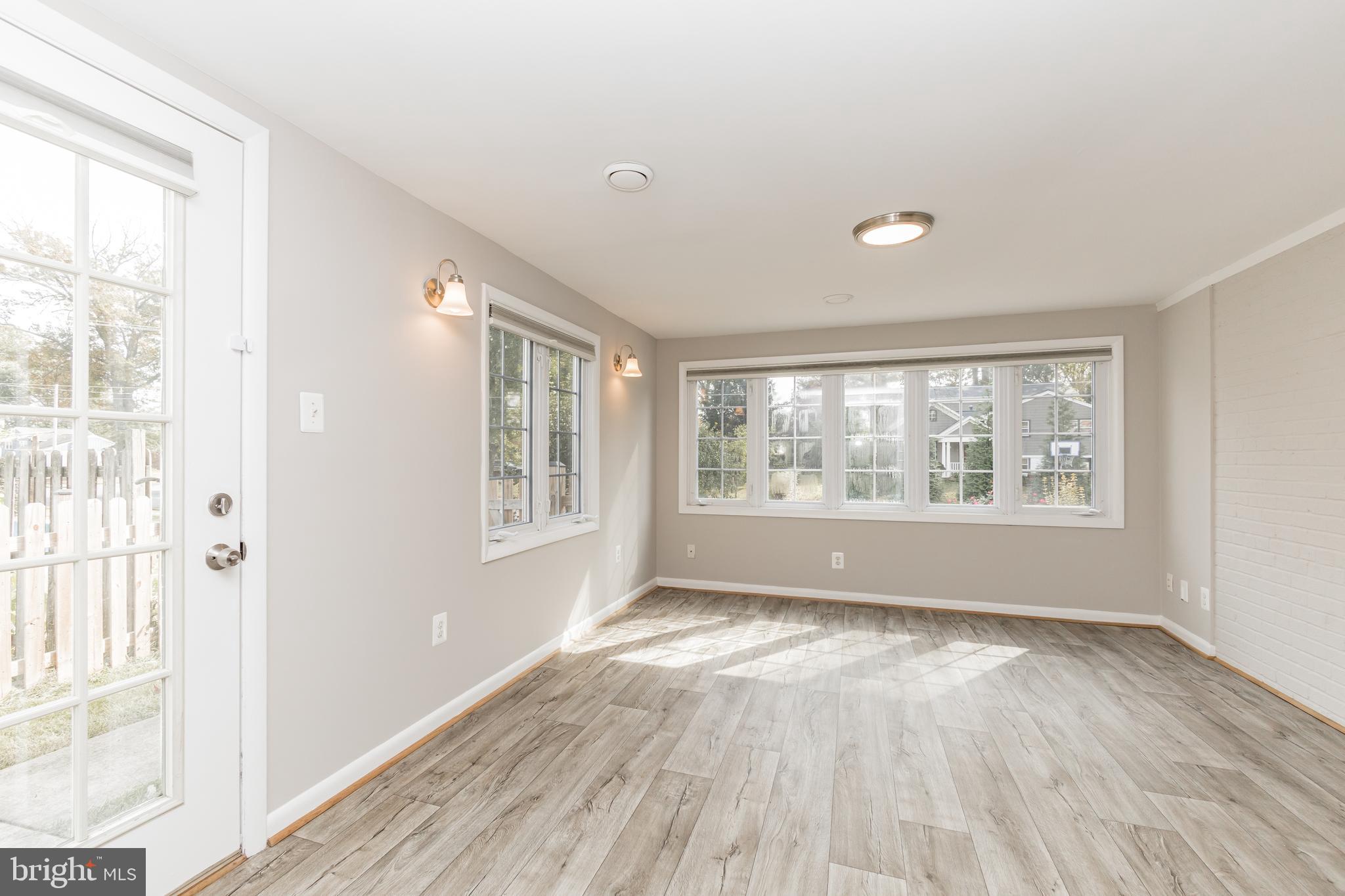 7502 Hogarth Street Springfield, VA 22151 - Photo 28 of 36 Gallery Image 28