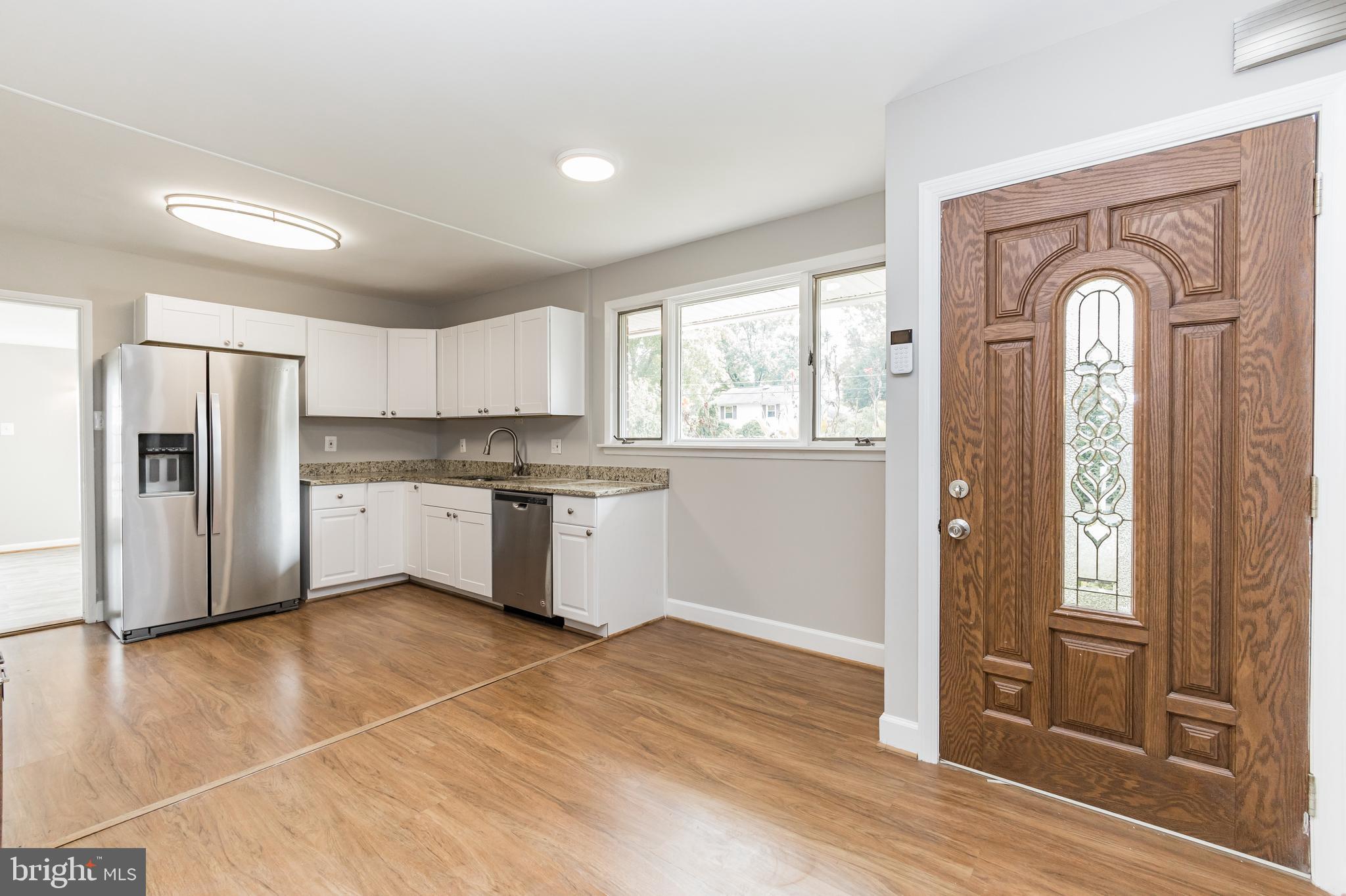 7502 Hogarth Street Springfield, VA 22151 - Photo 5 of 36 Gallery Image 5