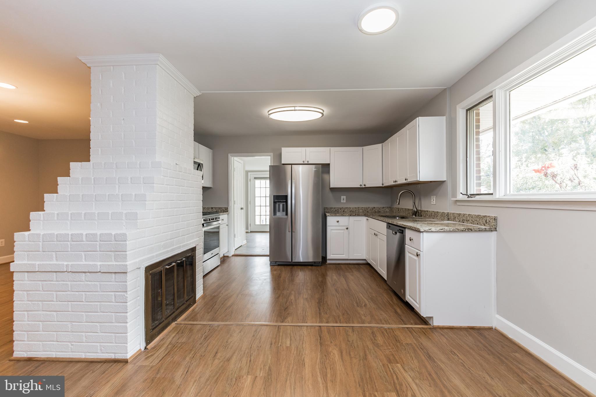 7502 Hogarth Street Springfield, VA 22151 - Photo 6 of 36 Gallery Image 6