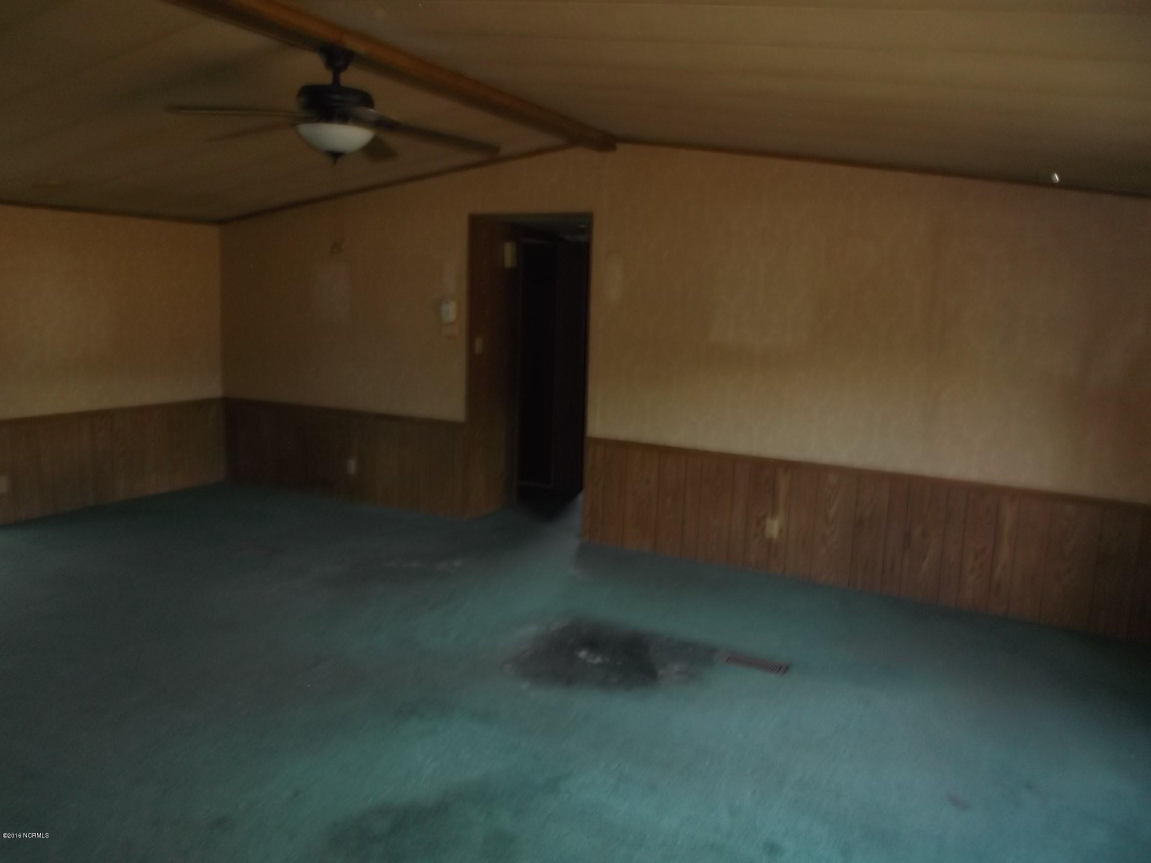 171 Deer Road Hubert, NC 28539 - Photo 2 of 19 DSCF8334