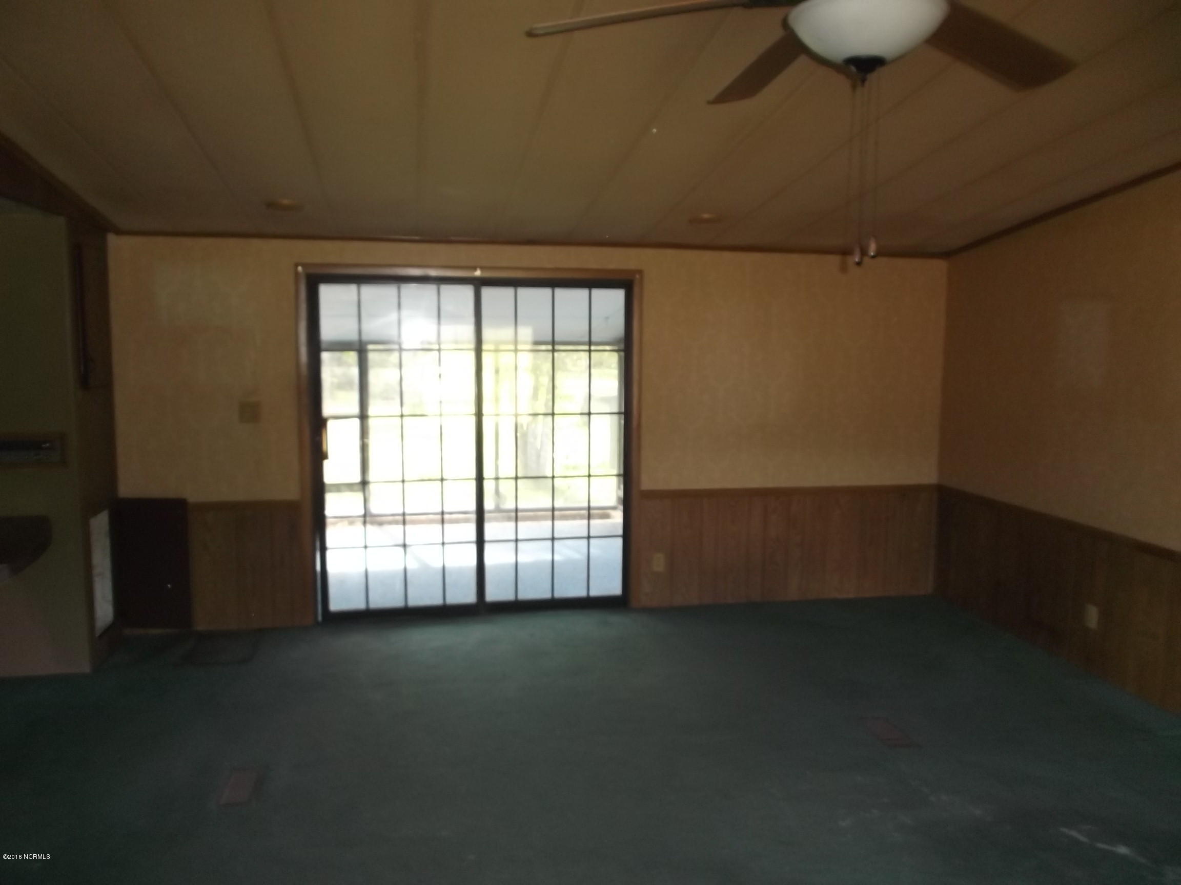 171 Deer Road Hubert, NC 28539 - Photo 3 of 19 DSCF8336