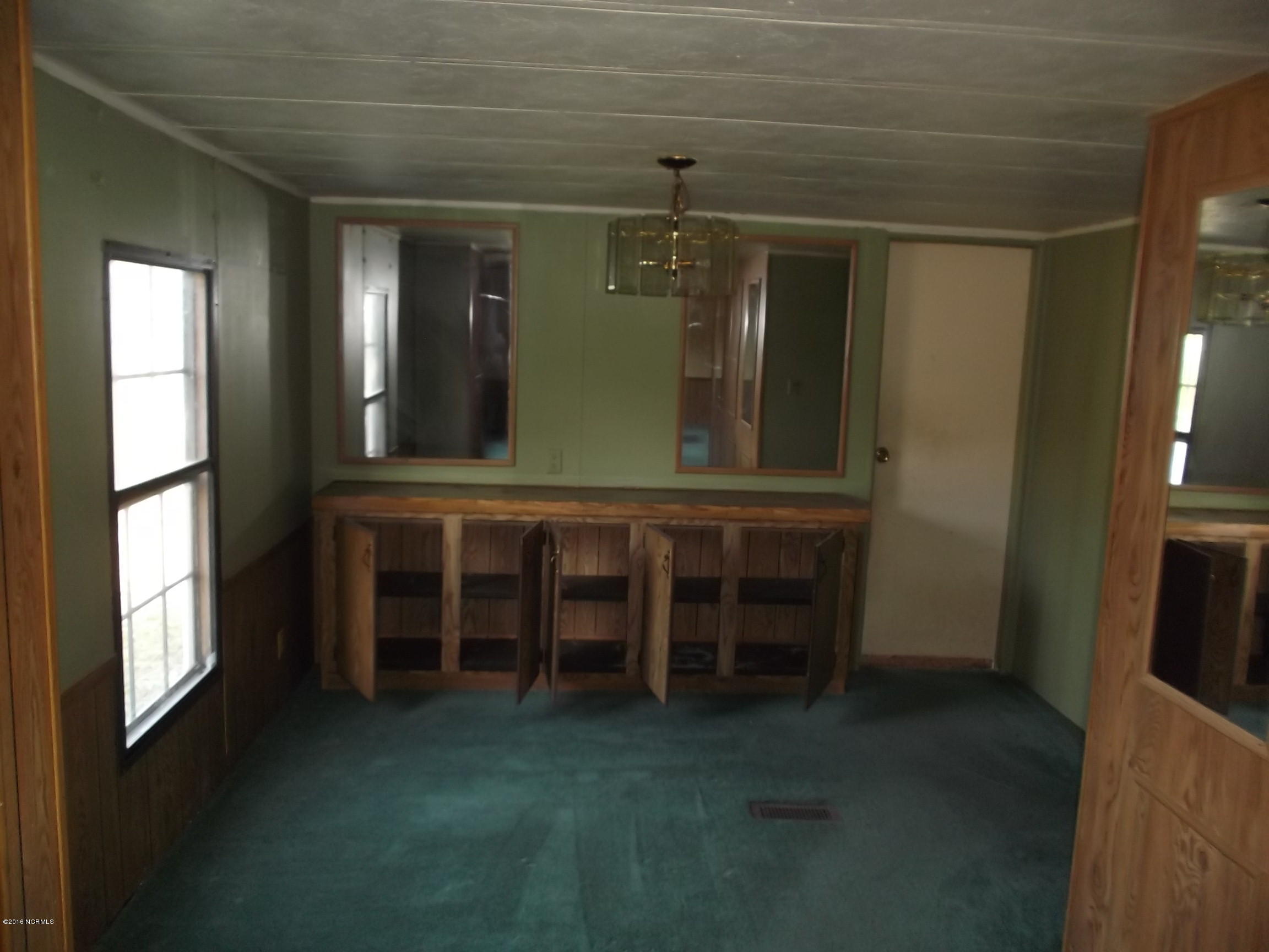 171 Deer Road Hubert, NC 28539 - Photo 5 of 19 DSCF8335