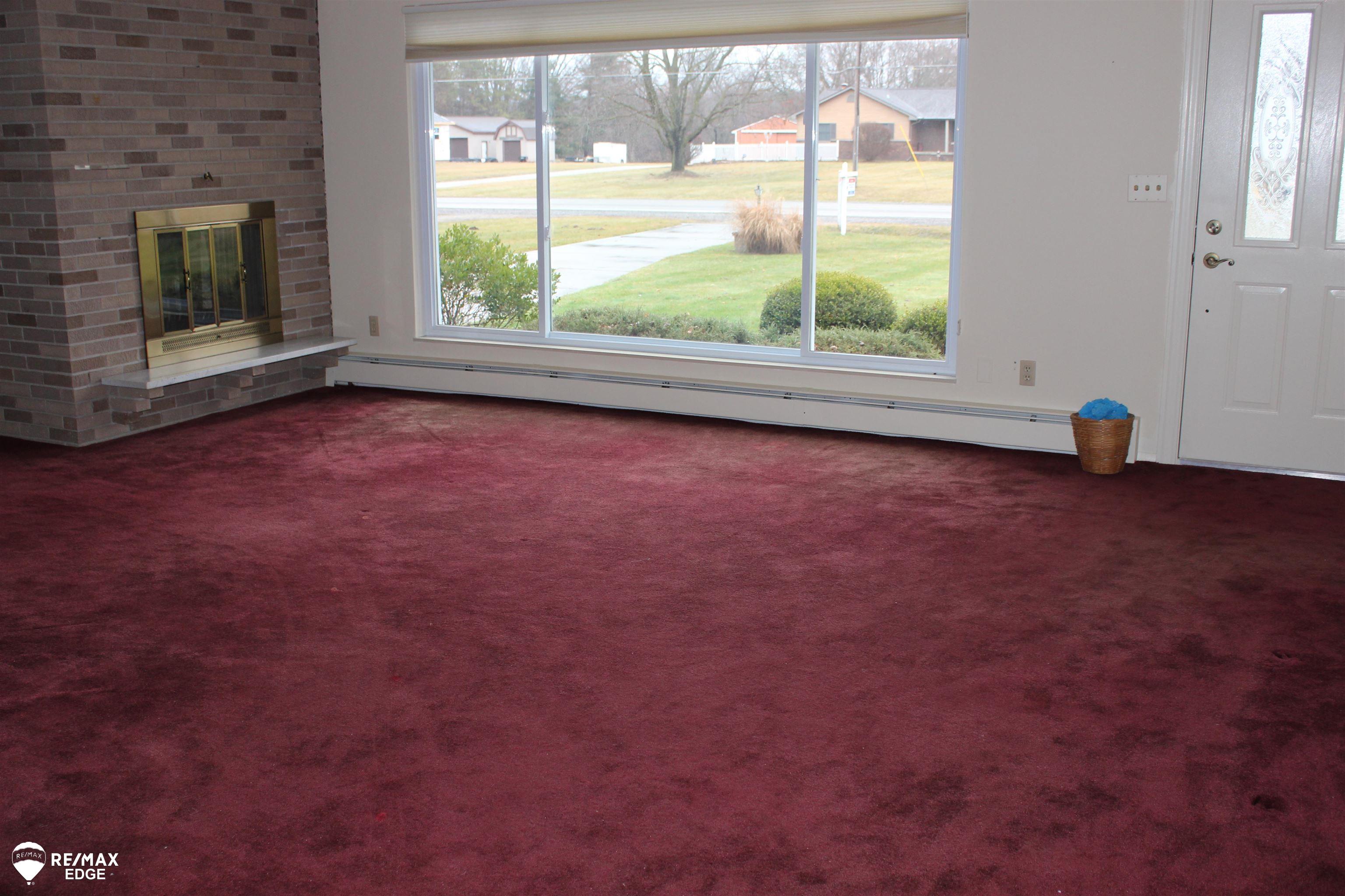 8047 North Seymour Road Flushing, MI 48433 - Photo 5 of 47 Living Room
