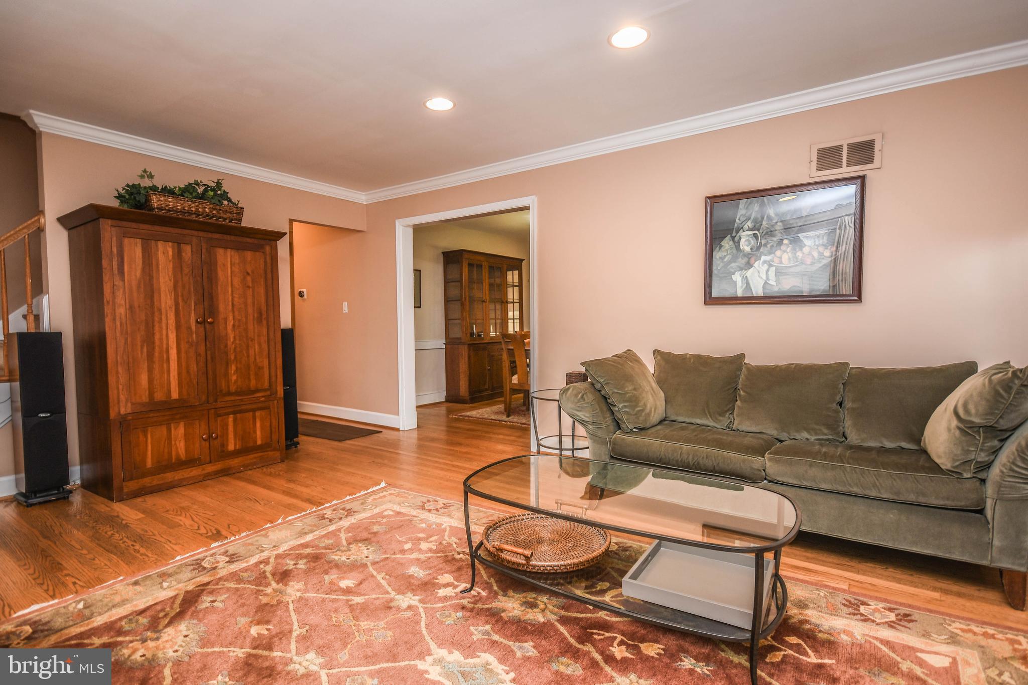 8804 Walnut Hill Road Chevy Chase, MD 20815 - Photo 5 of 62 Gallery Image 5