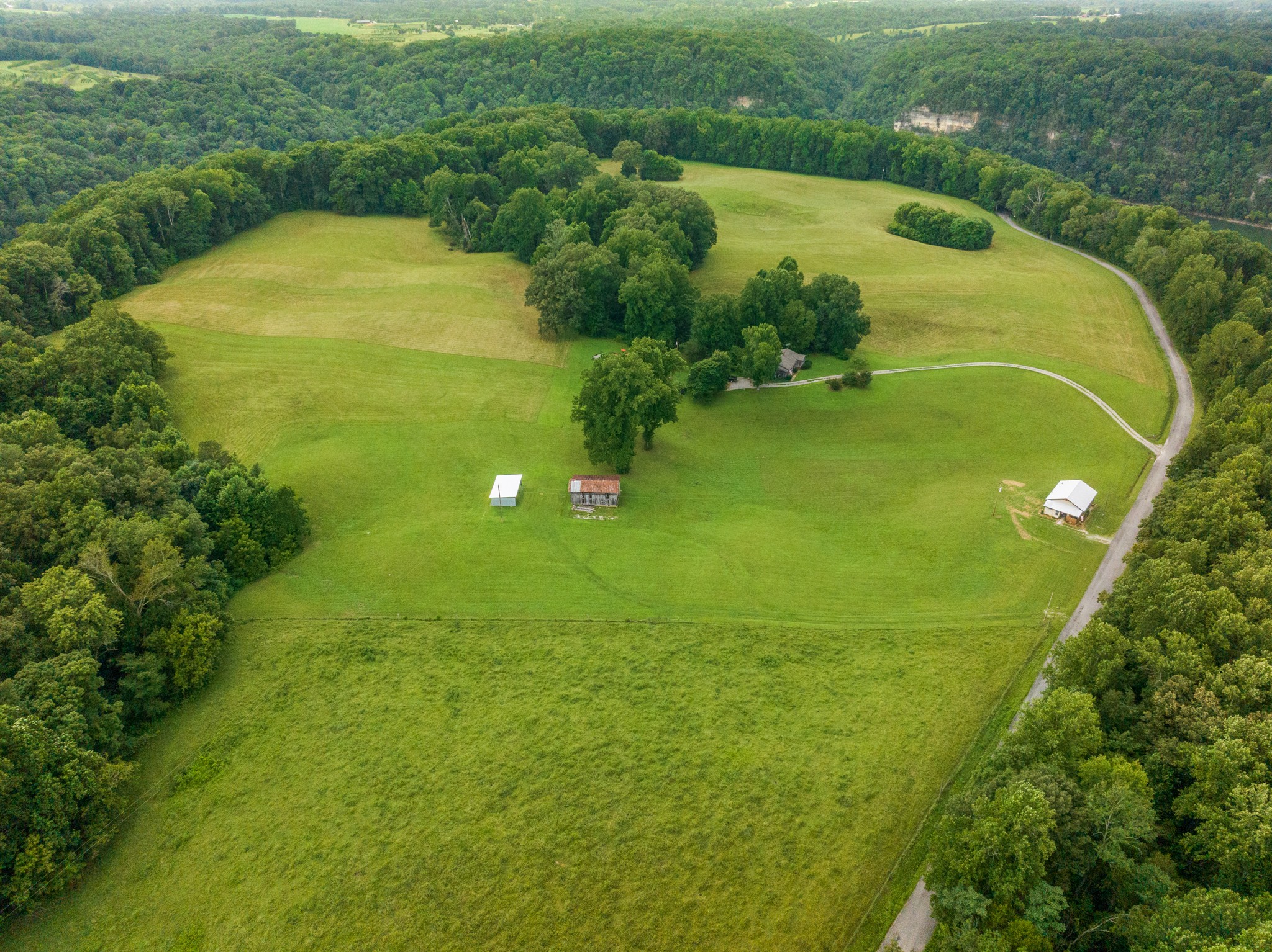 4895 Webbs Camp Road Walling, TN 38587 - Photo 28 of 45 Gallery Image 28