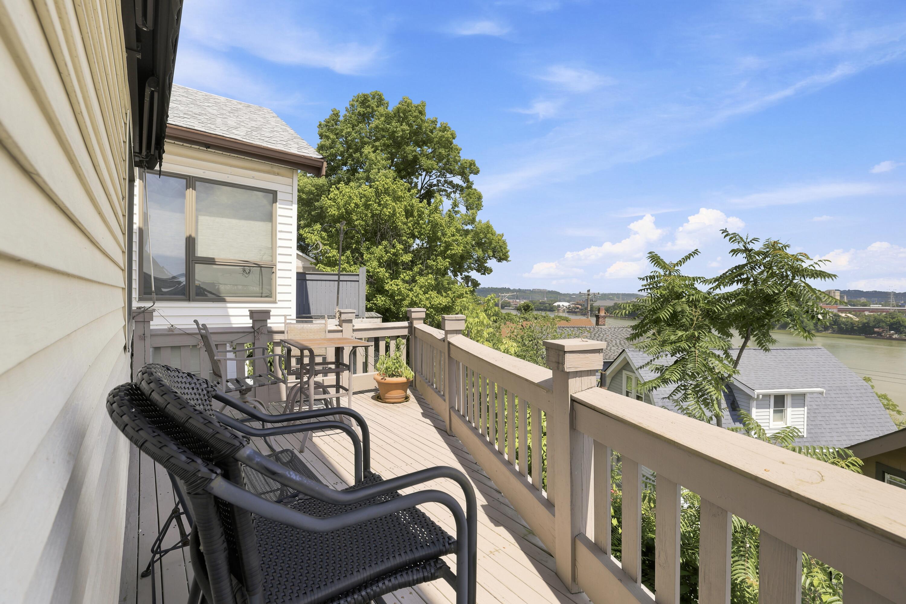 928 Spring Street Covington, KY 41016 - Photo 2 of 40 10-print-_PS_5801
