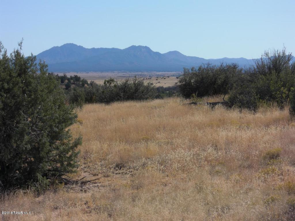 1-10 West Center Fire Road Kirkland, AZ 86332 - Photo 2 of 3 Spacious views
