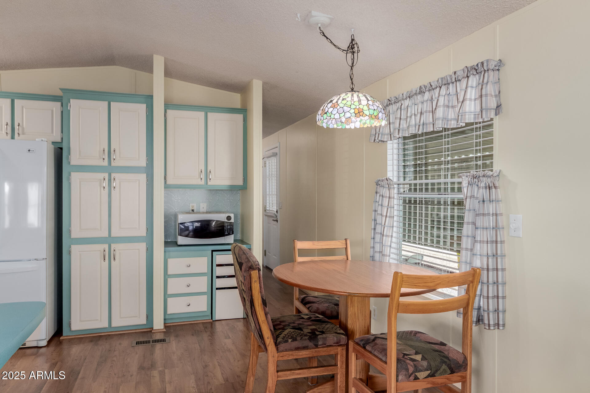 301 South Signal Butte Road, Unit 210 Apache Junction, AZ 85120 - Photo 5 of 19 11 Signal Butte