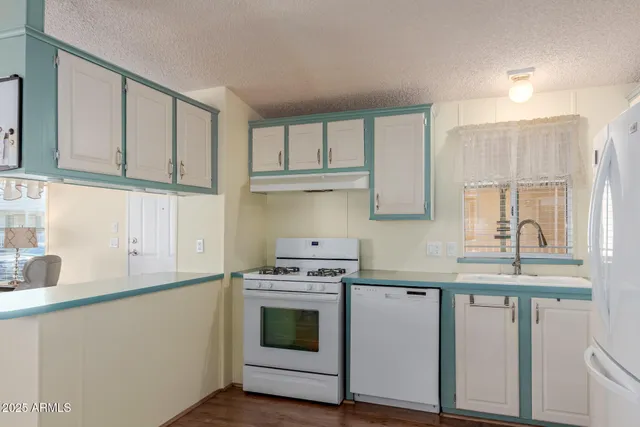 $72,900 | 301 South Signal Butte Road, Unit 210, Apache Junction, AZ 85120